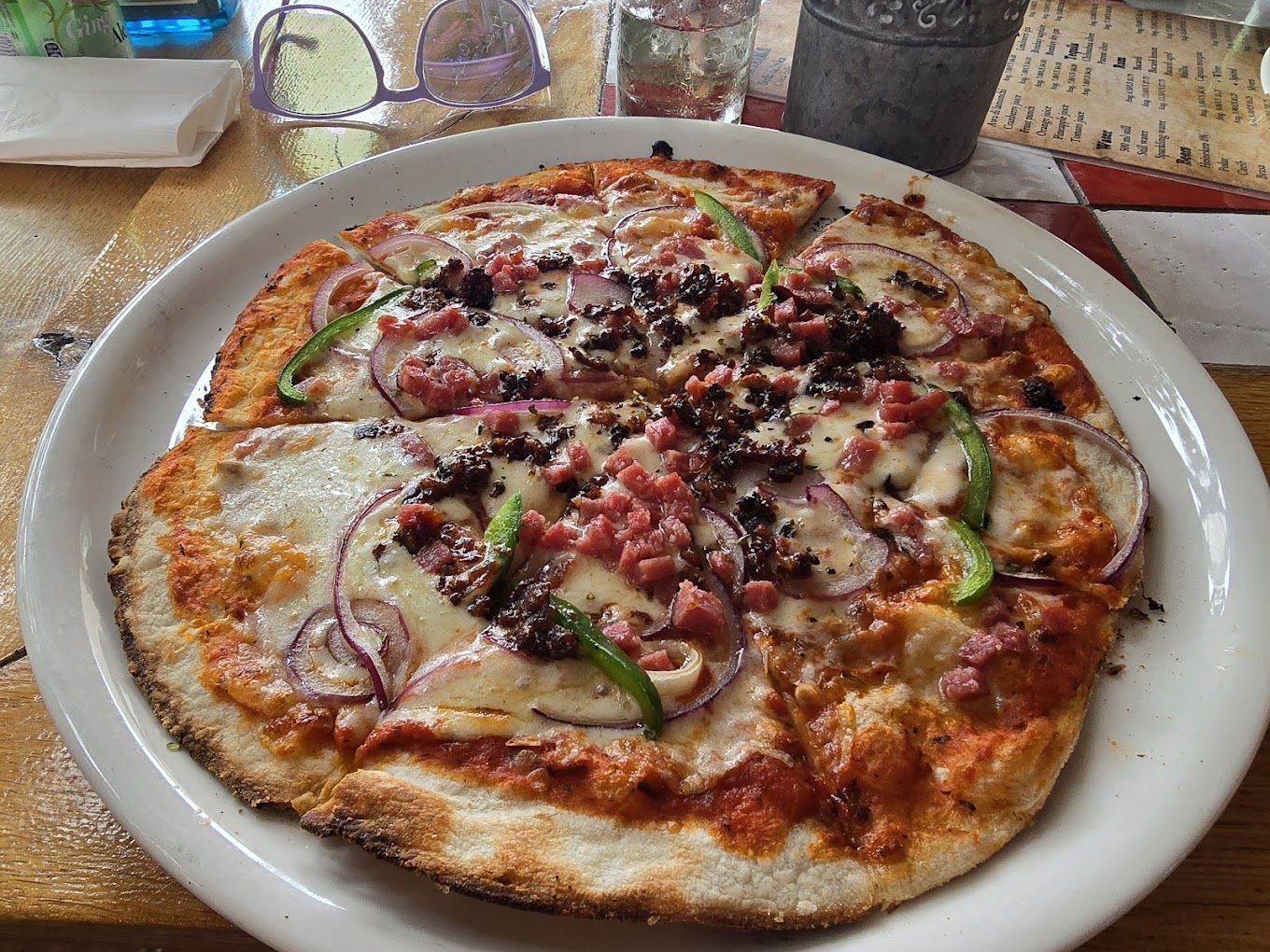 Tomatoes Pizza Curacao 3